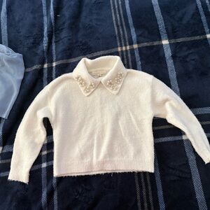 Copper Key Cream Sweater with Pearl Collar